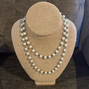 Pearl beaded necklace